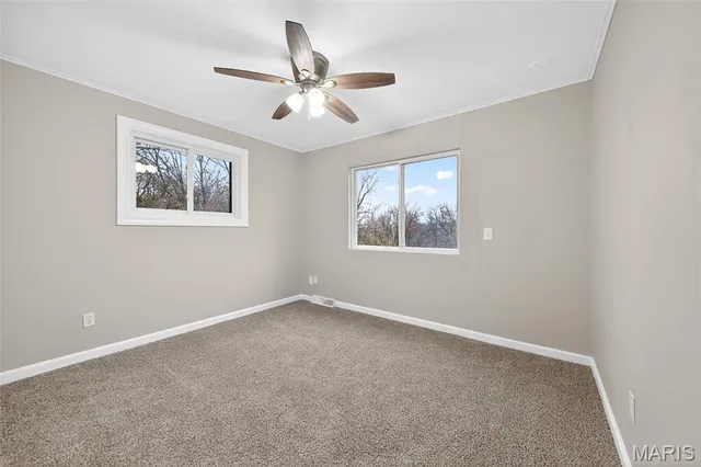 $252,900 | 2903 Airport Road, Godfrey, IL 62035