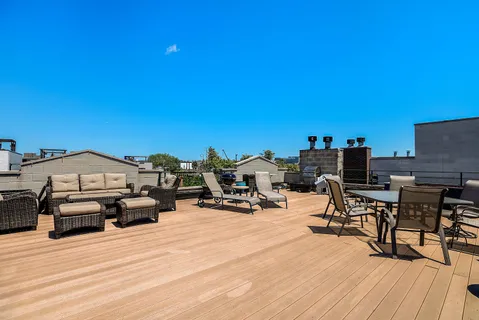 $475,000 | 1629 West Le Moyne Street, Unit 2W, Chicago, IL 60622
