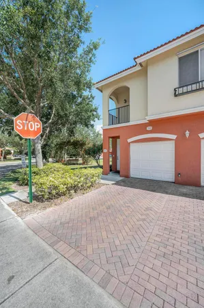 $2,050 | 40 Southeast Sedona Circle, Unit 202, Stuart, FL 34994