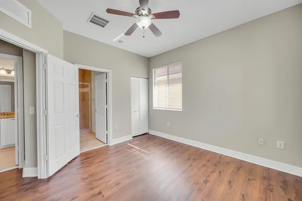 $2,050 | 40 Southeast Sedona Circle, Unit 202, Stuart, FL 34994