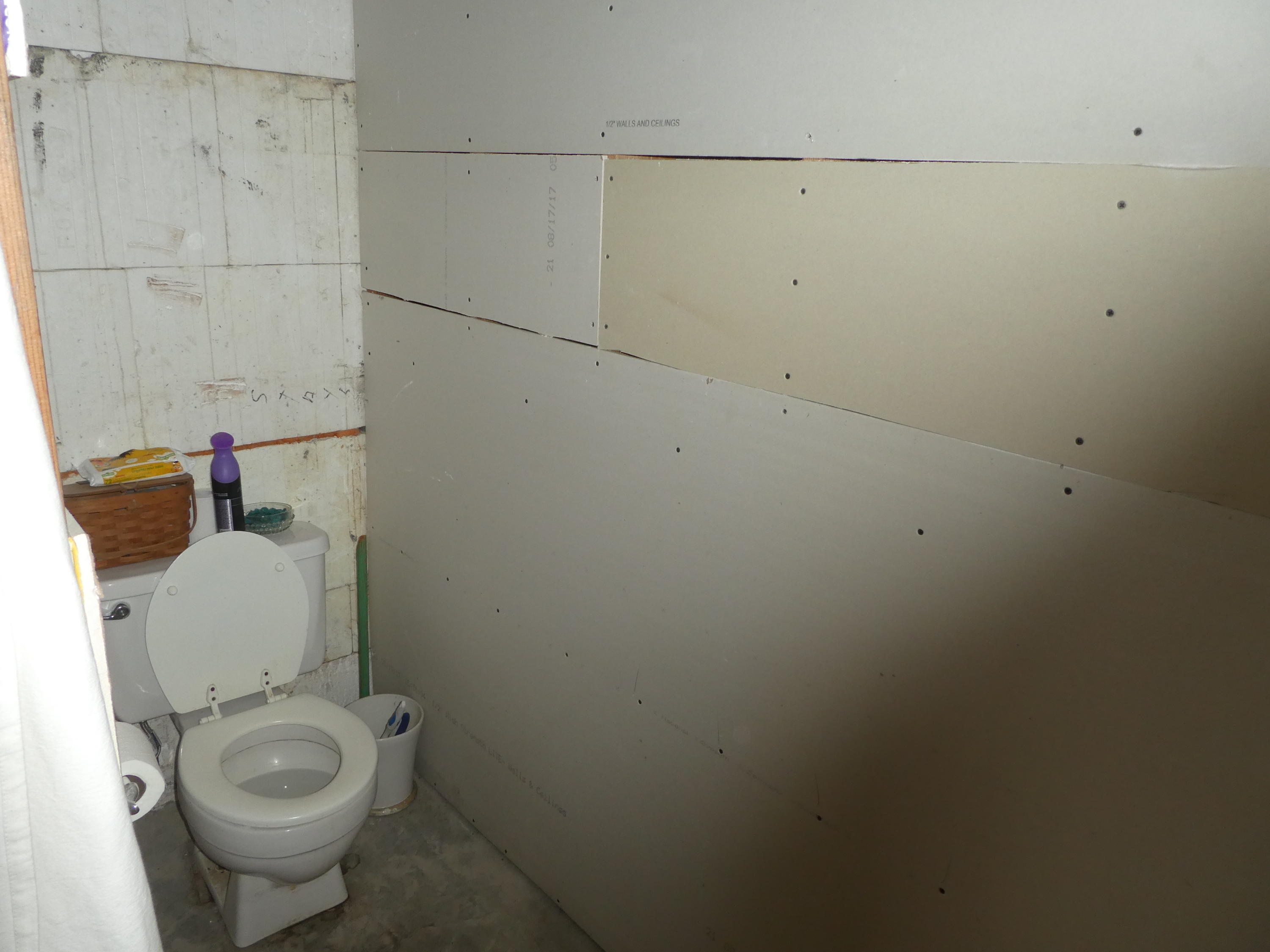 844 Spring Road Shelter Cove, CA 95589 - Photo 26 of 43 Master Bath
