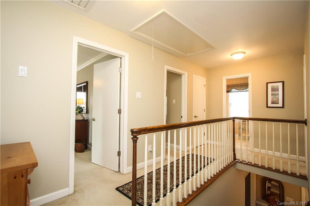 1016 Braeburn Road Charlotte, NC 28211 - Photo 11 of 24 Gallery Image 11