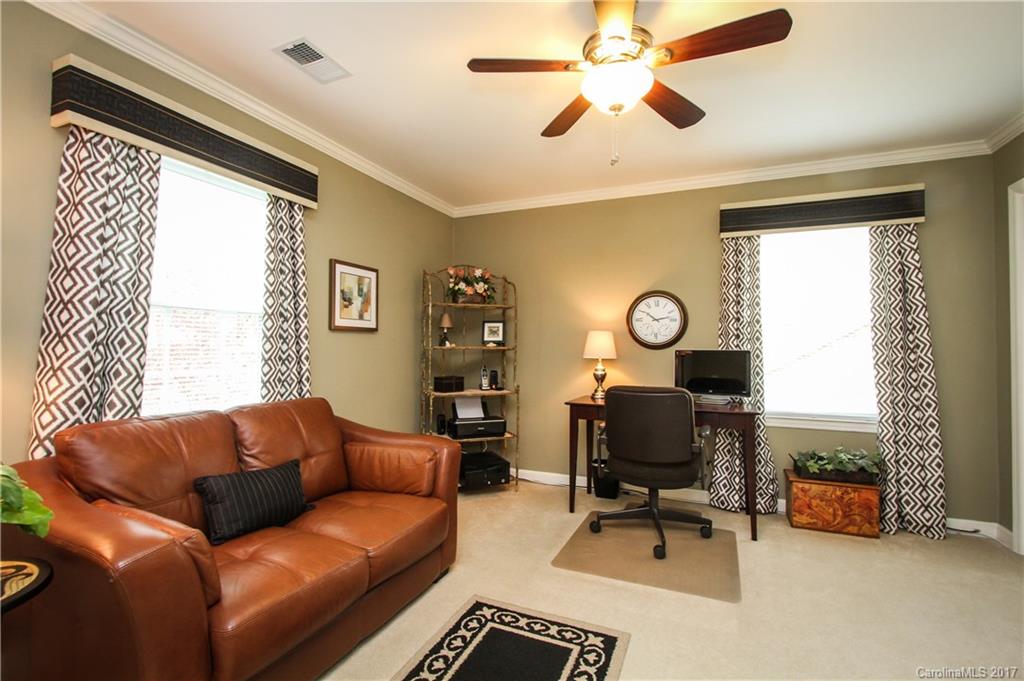 1016 Braeburn Road Charlotte, NC 28211 - Photo 18 of 24 Gallery Image 18