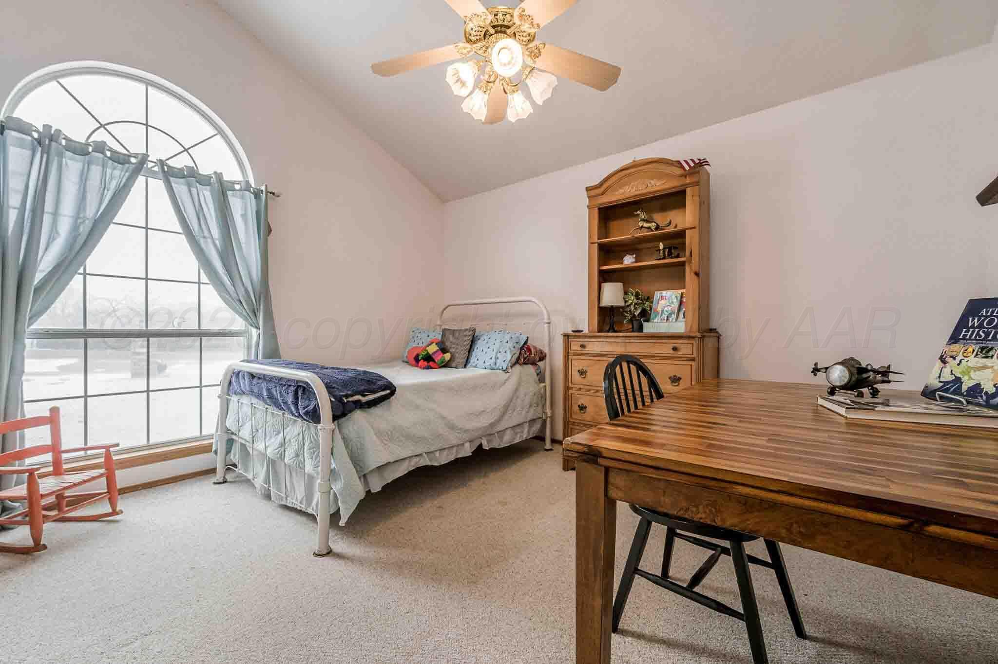 200 Tanglewood Drive Amarillo, TX 79118 - Photo 17 of 29 200 Tanglewood Dr. Guest Bedroom 1