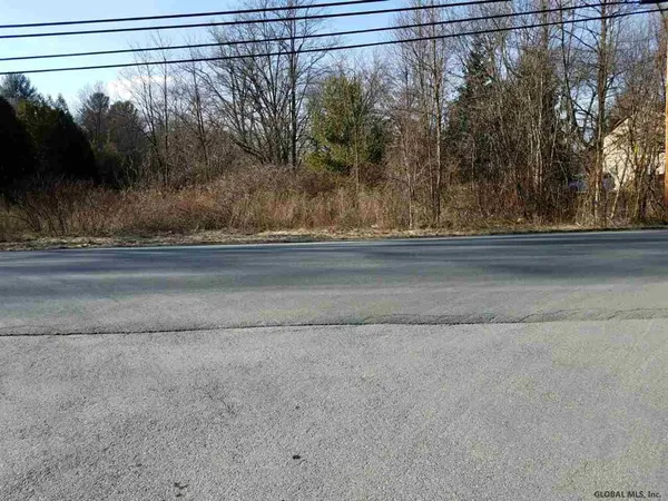 $90,000 | 3363 Guilderland Avenue, Rotterdam, NY 12306