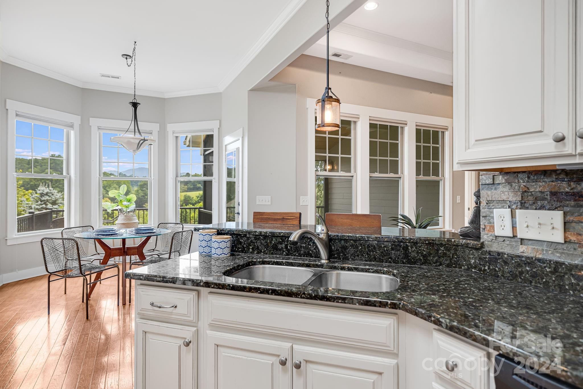 27 Dreambird Road Leicester, NC 28748 - Photo 10 of 32 Gallery Image 10