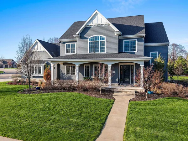 $1,375,000 | 2324 East Highpond Crossing, Appleton, WI 54913