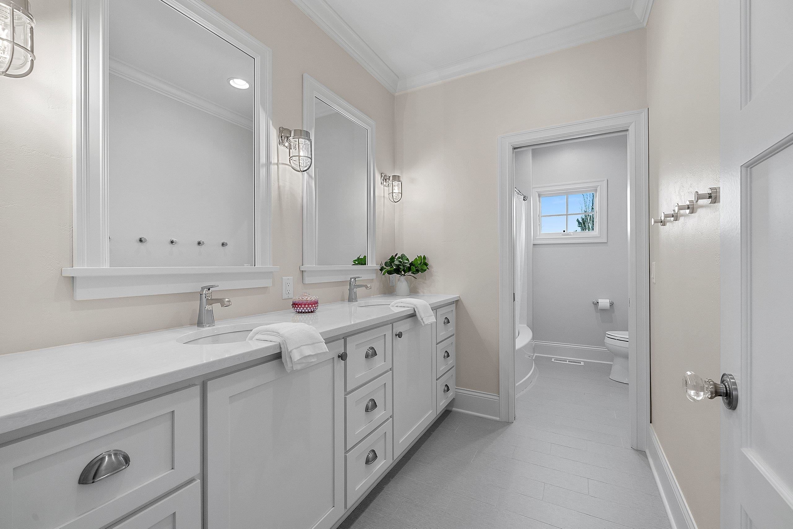 2324 East Highpond Crossing Appleton, WI 54913 - Photo 54 of 86