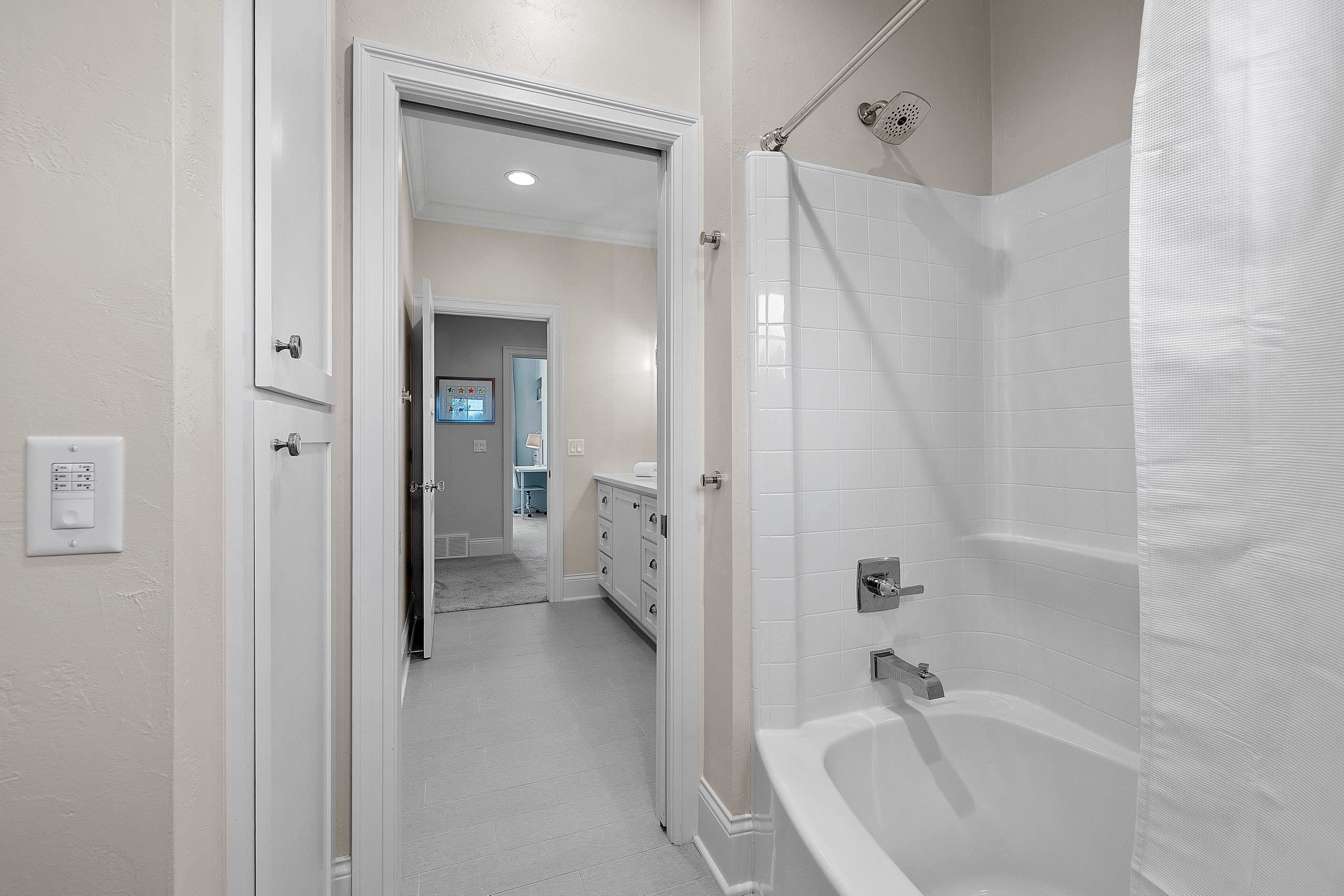 2324 East Highpond Crossing Appleton, WI 54913 - Photo 56 of 86