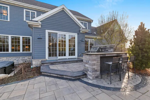 $1,375,000 | 2324 East Highpond Crossing, Appleton, WI 54913