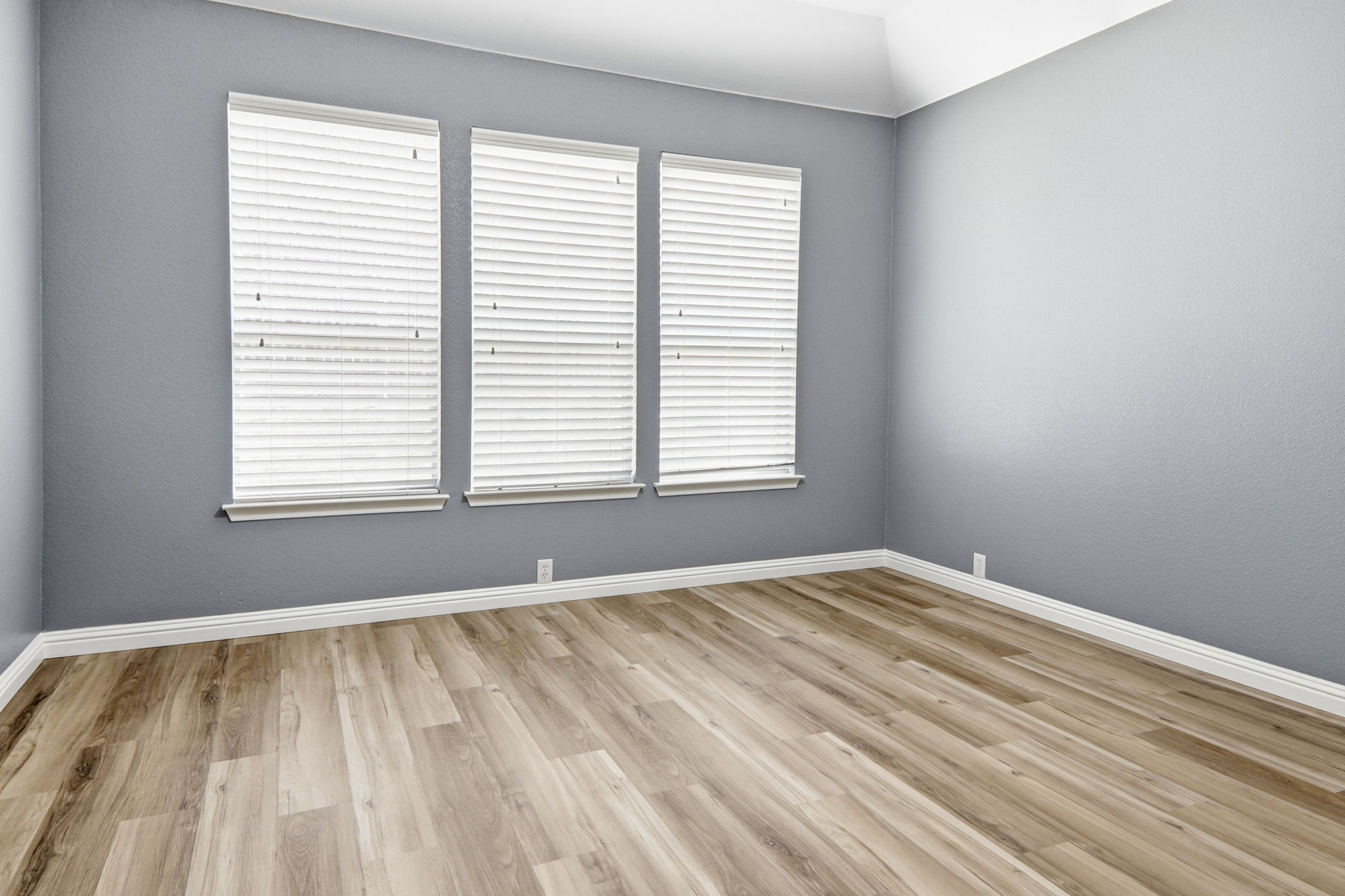 2157 Paradise Ridge Drive Round Rock, TX 78665 - Photo 22 of 34 a view of an empty room with a window
