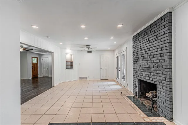 a view of a livingroom with a fireplace