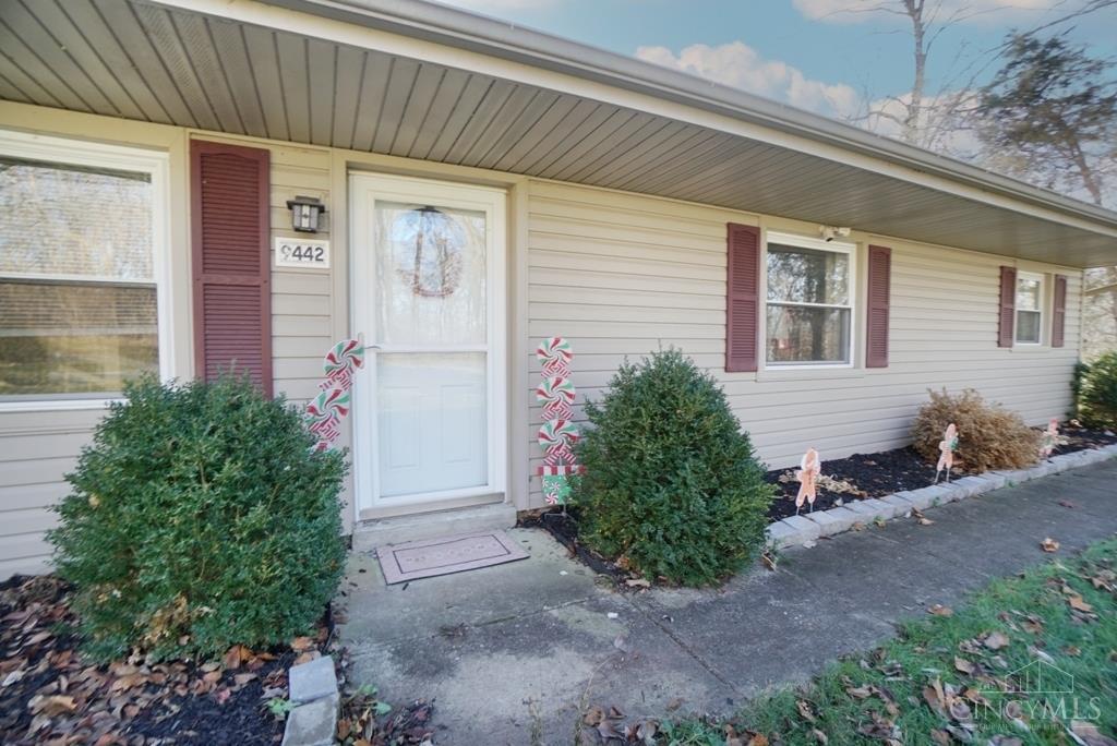 9442 Collett Road Waynesville, OH 45068 - Photo 4 of 45 Gallery Image 4