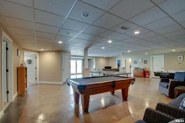 $617,500 | 3337 Hunter Road, Quincy, IL 62305