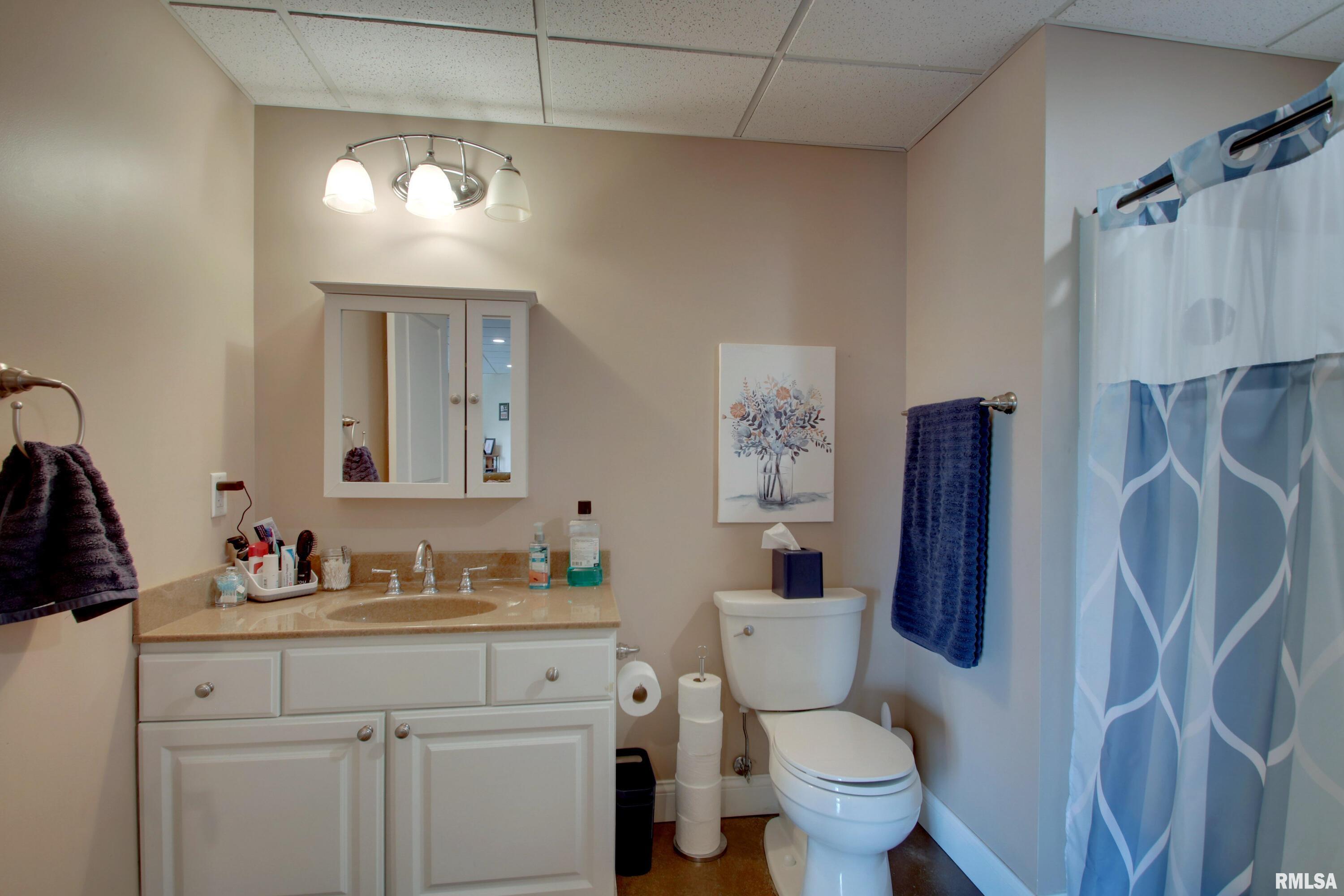 3337 Hunter Road Quincy, IL 62305 - Photo 12 of 16