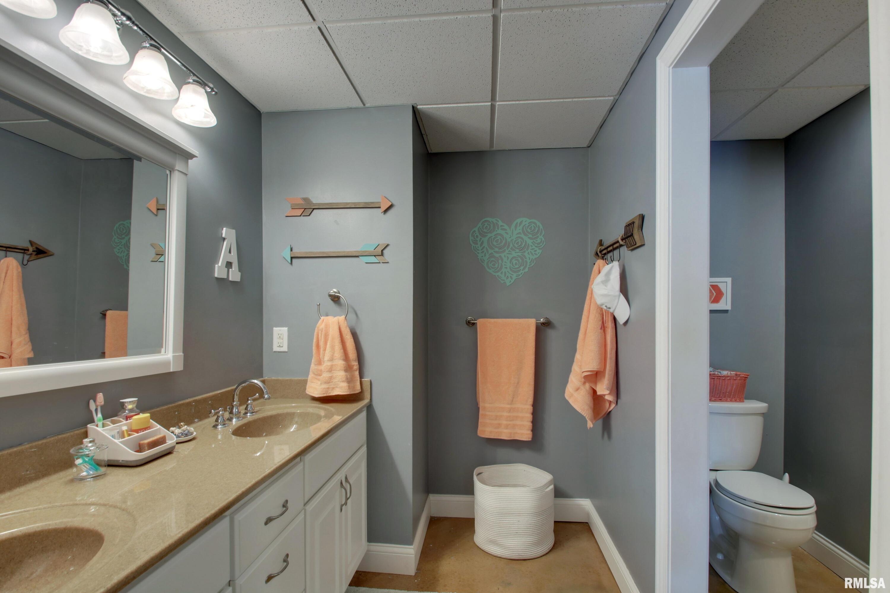 3337 Hunter Road Quincy, IL 62305 - Photo 13 of 16