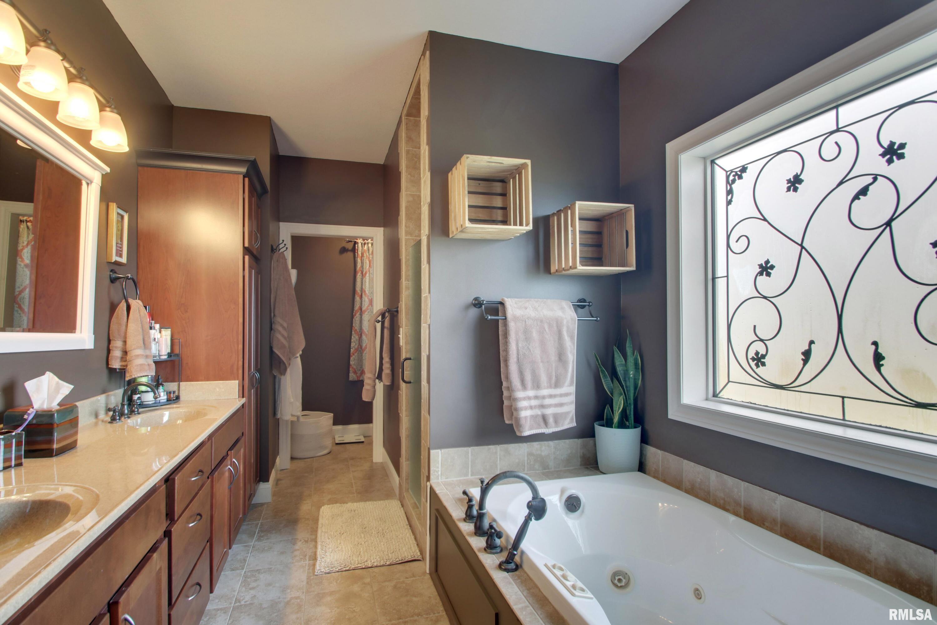 3337 Hunter Road Quincy, IL 62305 - Photo 14 of 16