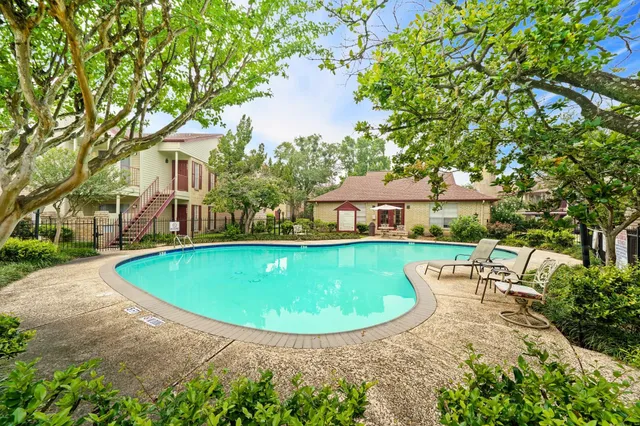 $143,000 | 2120 El Paseo Street, Unit 2614, Houston, TX 77054