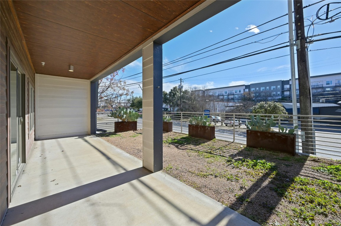 4361 South Congress Avenue, Unit 129 Austin, TX 78745 - Photo 25 of 25 a view of a porch