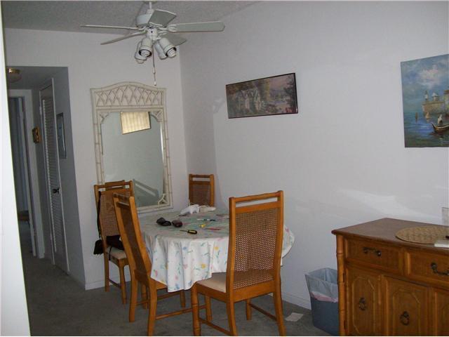 21 Preston A, Unit 21 Boca Raton, FL 33434 - Photo 4 of 9 Dining Room