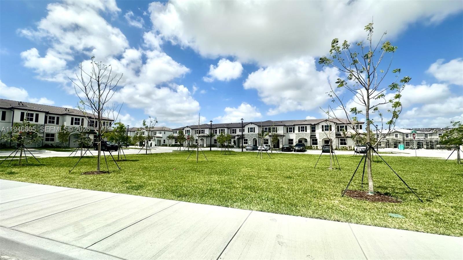 2713 Southeast 26th Road Homestead, FL 33035 - Photo 3 of 27 a view of a park with houses