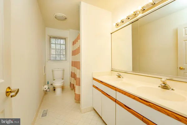 $724,900 | 115 Forrest Hills Drive, Voorhees, NJ 08043