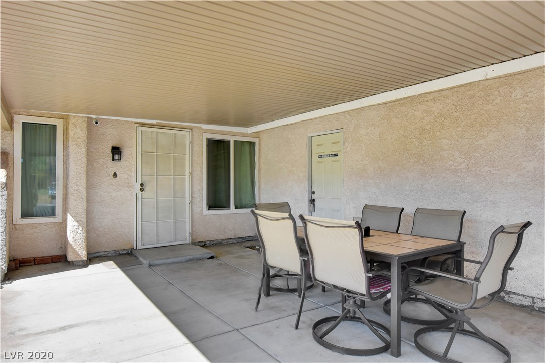 3116 Valleywood Road Henderson, NV 89014 - Photo 5 of 28 Gallery Image 5