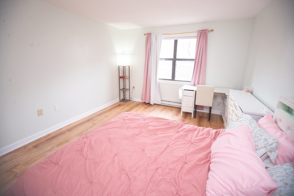 10 Wrentham Road, Unit 212 Worcester, MA 01602 - Photo 16 of 34