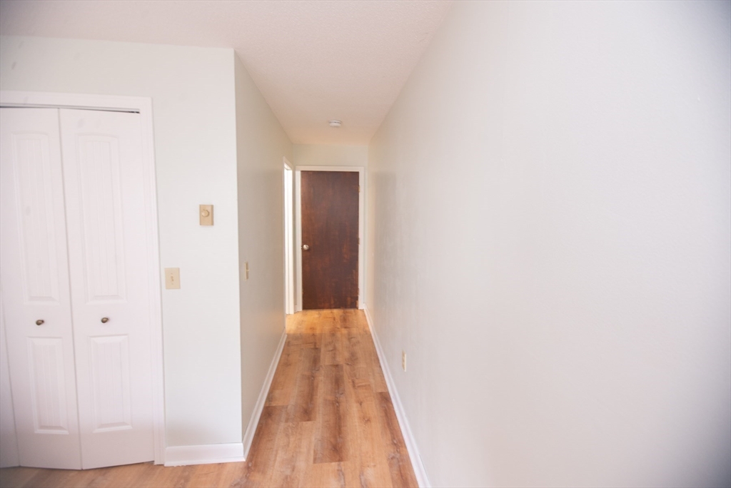 10 Wrentham Road, Unit 212 Worcester, MA 01602 - Photo 17 of 34