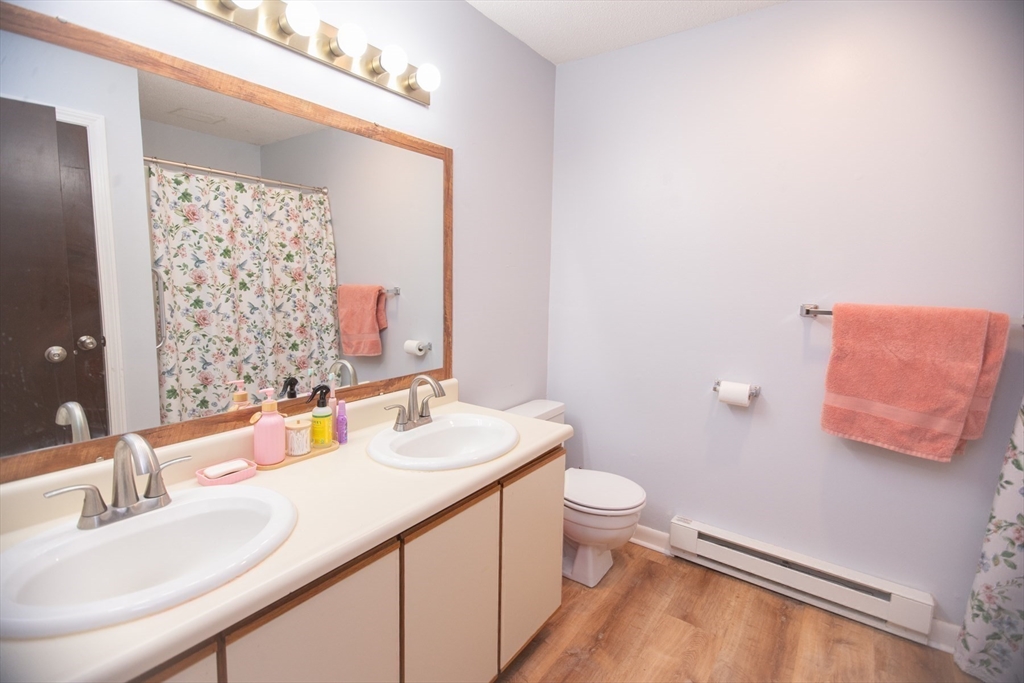 10 Wrentham Road, Unit 212 Worcester, MA 01602 - Photo 18 of 34