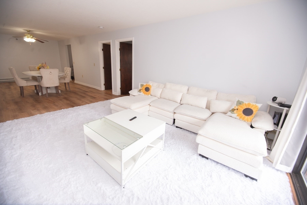 10 Wrentham Road, Unit 212 Worcester, MA 01602 - Photo 2 of 34