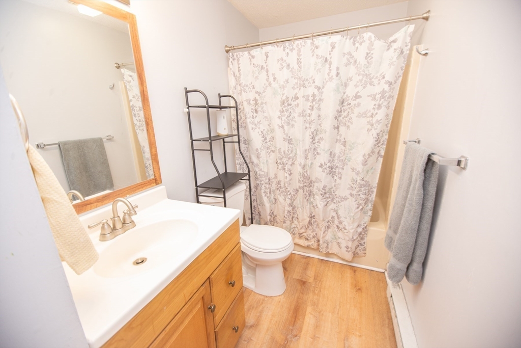 10 Wrentham Road, Unit 212 Worcester, MA 01602 - Photo 22 of 34