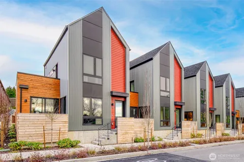 $787,000 | 214 Shepard Way Northwest, Bainbridge Island, WA 98110