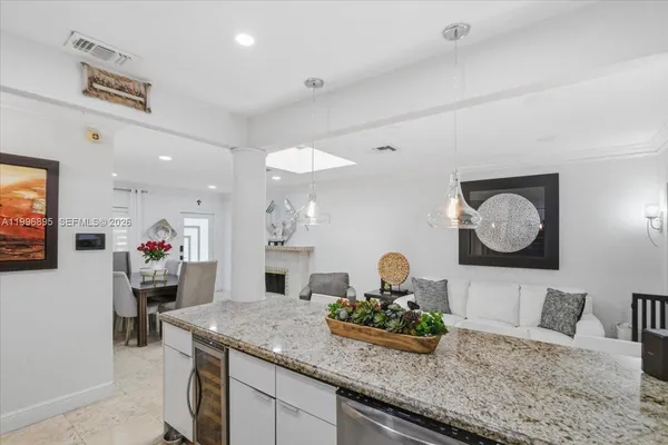 $1,175,000 | 6133 Southwest 44th Terrace, Miami, FL 33155