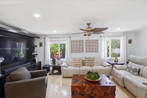 $1,175,000 | 6133 Southwest 44th Terrace, Miami, FL 33155