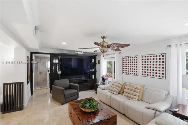 $1,175,000 | 6133 Southwest 44th Terrace, Miami, FL 33155
