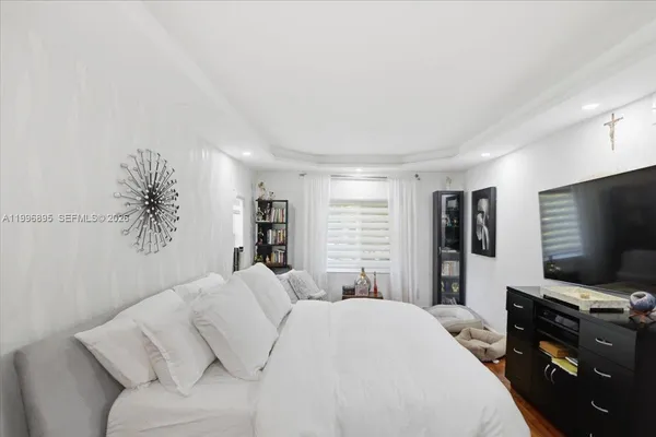 $1,175,000 | 6133 Southwest 44th Terrace, Miami, FL 33155