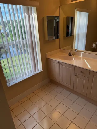$4,400 | West Glen, Coral Springs, FL 33071