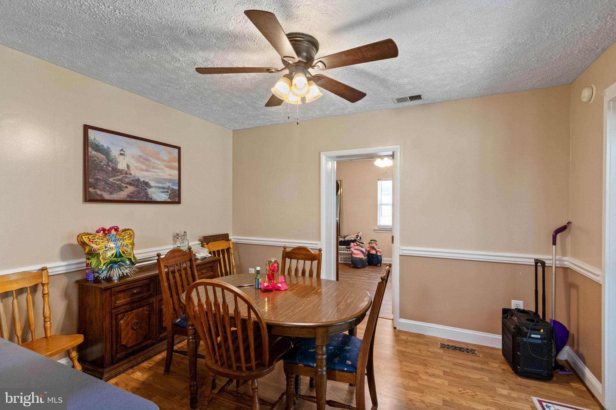 7707 Lorton Road Lorton, VA 22079 - Photo 41 of 62 Eat in Area