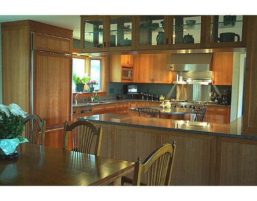 35 Oak Hill Road Wayland, MA 01778 - Photo 4 of 4