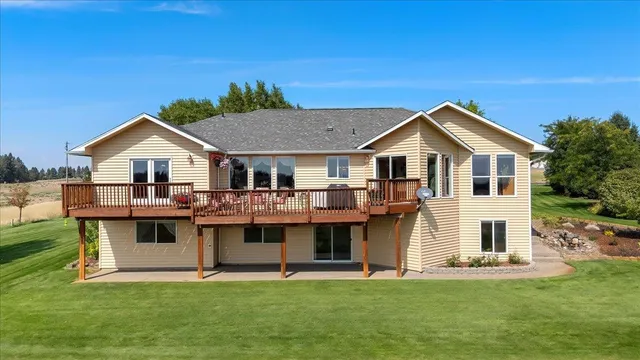 $899,900 | 304 East Burk Road, Colbert, WA 99005