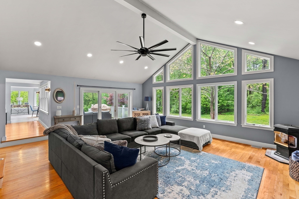 139 Hidden Road Andover, MA 01810 - Photo 8 of 23