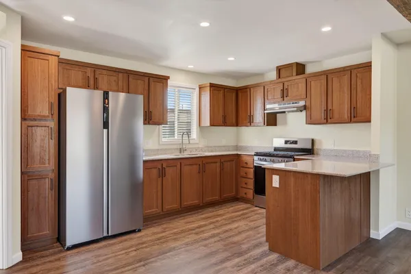 $525,000 | 7368 Hollister Avenue, Unit SPC 27, Goleta, CA 93117