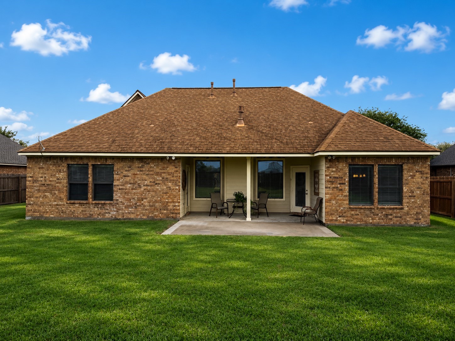 1448 South Blue Bonnet Lane Angleton, TX 77515 - Photo 41 of 43