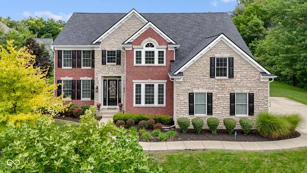 $949,900 | 14940 Silent Bluff Court, Fishers, IN 46037