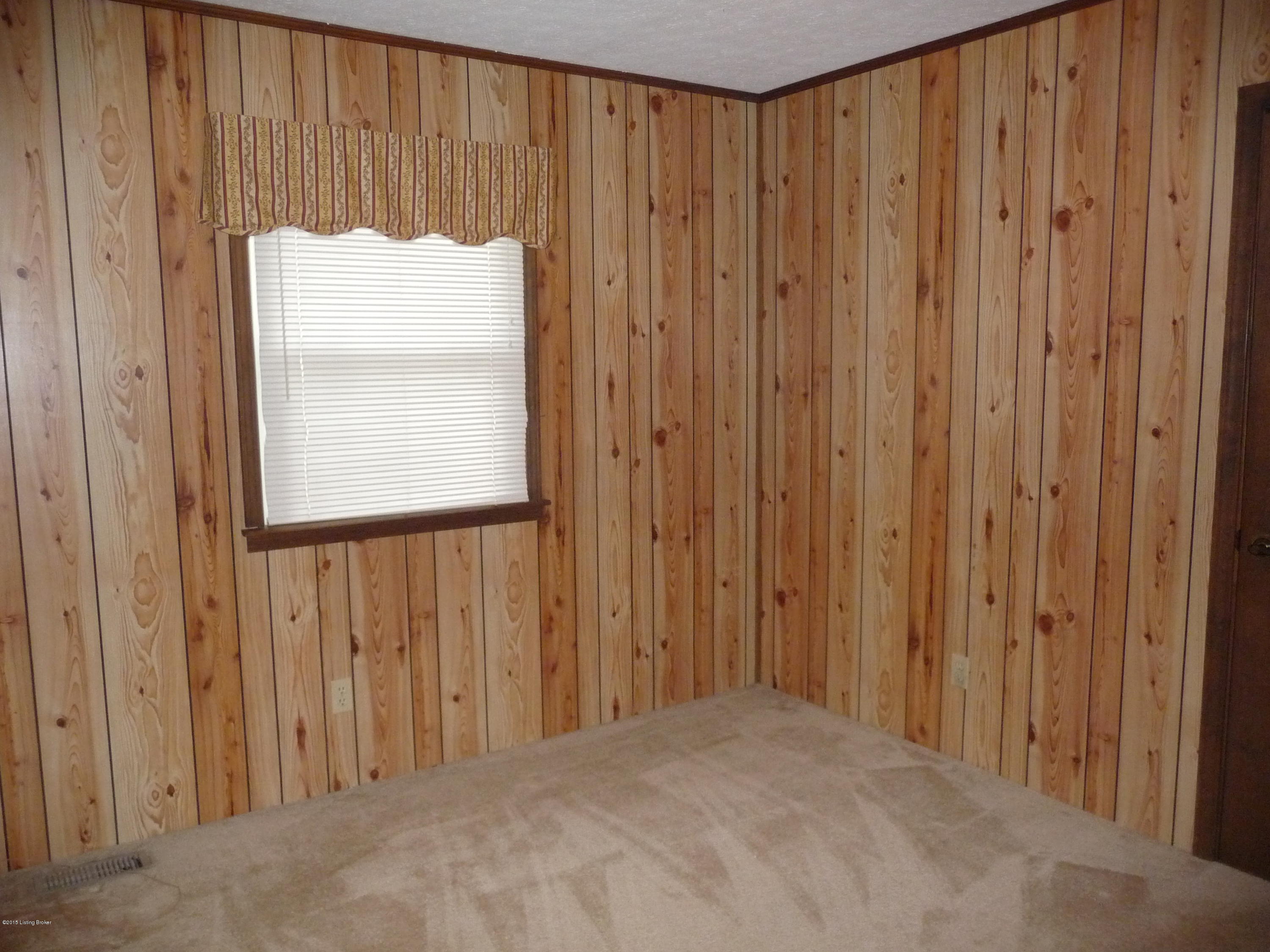 4075 Springfield Road Bardstown, KY 40004 - Photo 11 of 14 P1030330