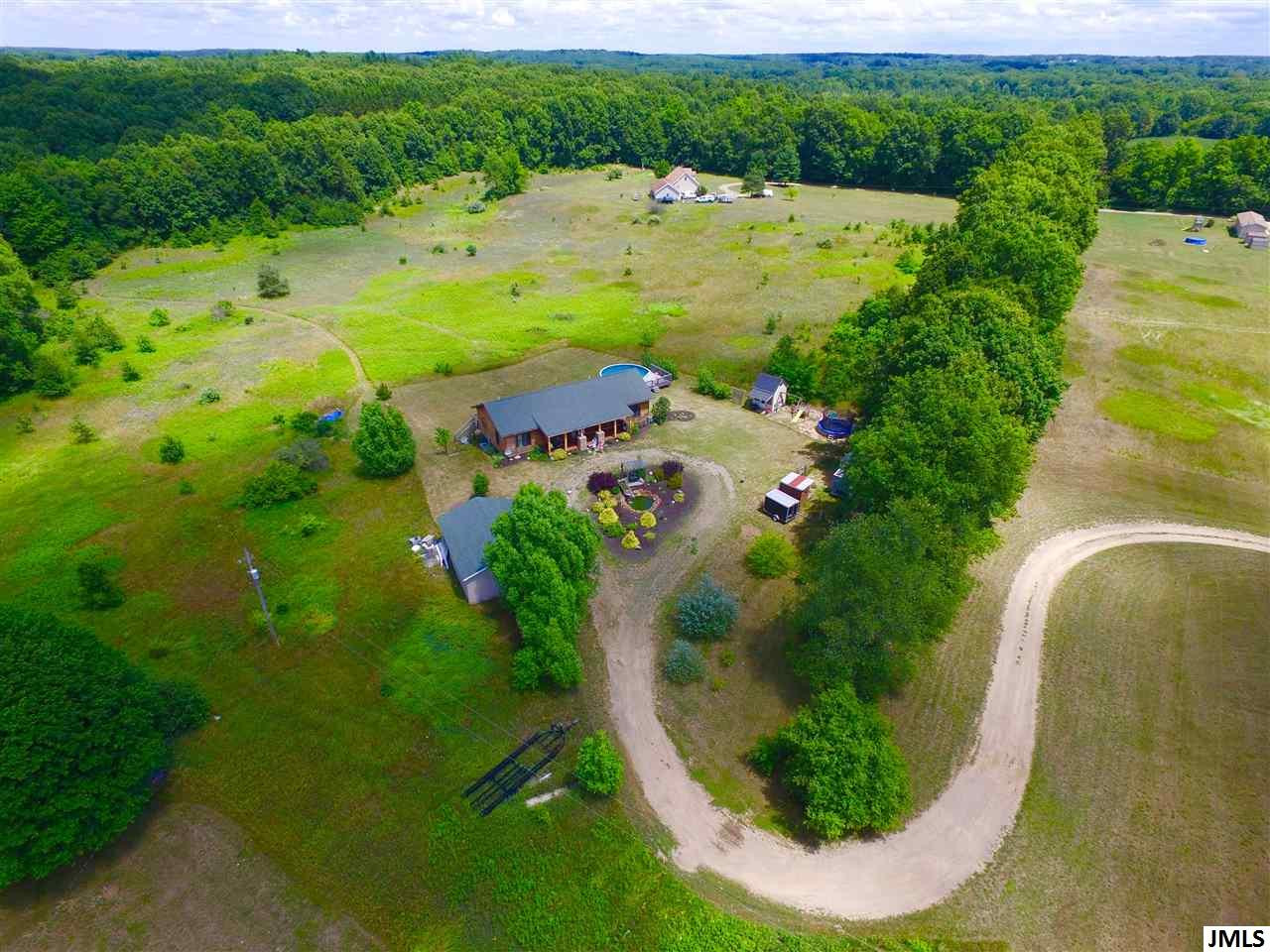9100 Garfield Road Parma, MI 49269 - Photo 9 of 24 Photo 9