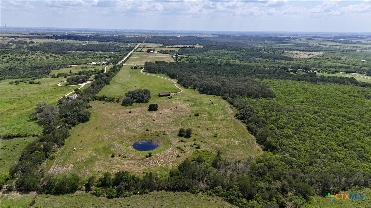 2725 Old Lehmann Road Seguin, TX 78155 - Photo 35 of 47 a view of a green yard