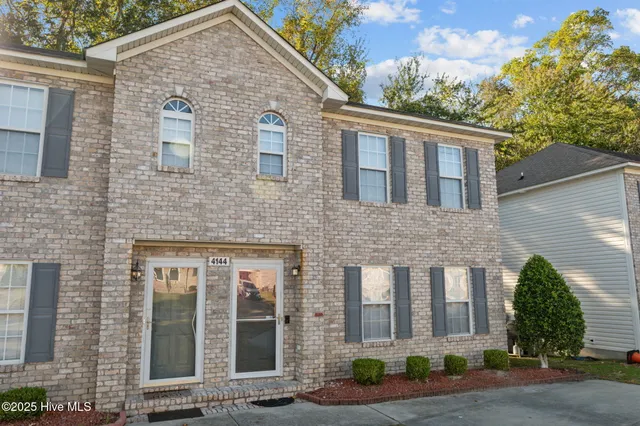 $190,000 | 4144 Brook Creek Lane, Unit B, Greenville, NC 27858