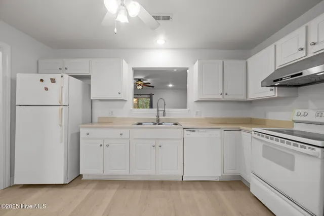 $190,000 | 4144 Brook Creek Lane, Unit B, Greenville, NC 27858